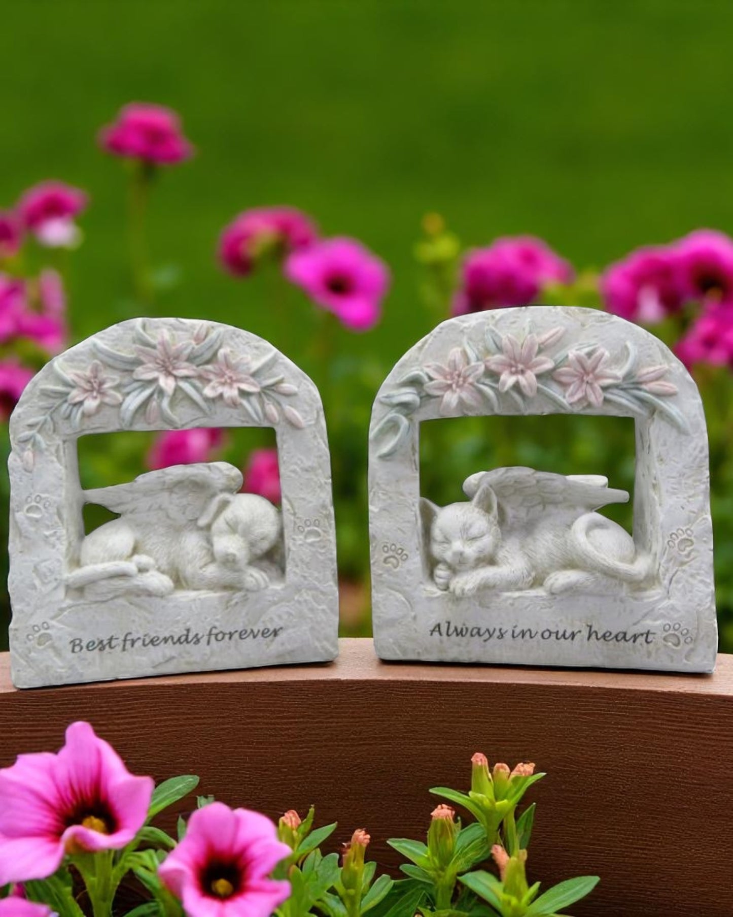 Memorial Dog / Cat Stand Plaque