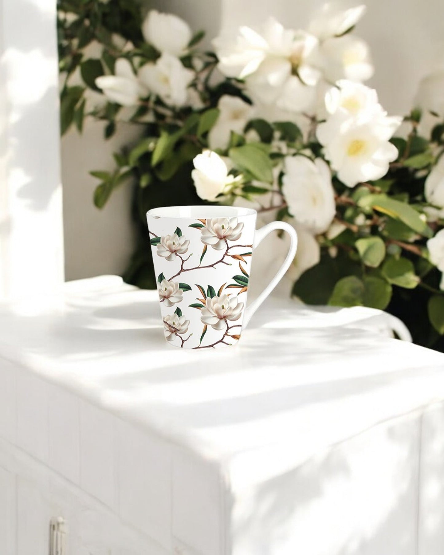 Kelly Lane Magnolia Mug