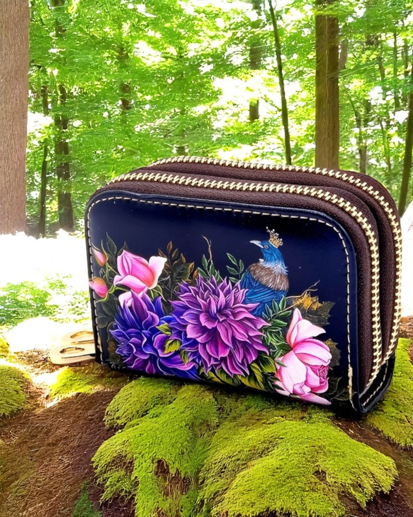 Tui with Crown in flowers Card Holder