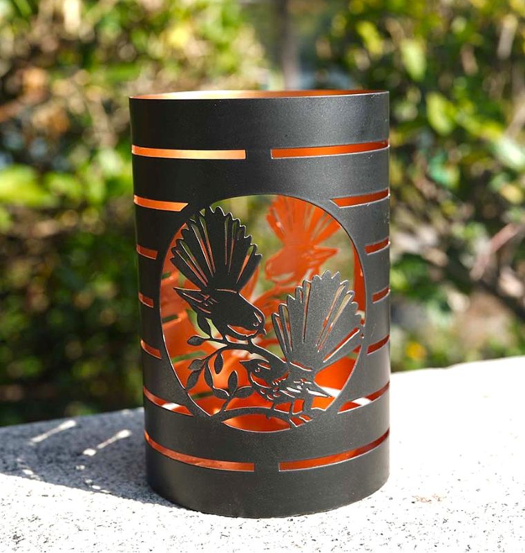 15cm Metal Tee-light Fantails