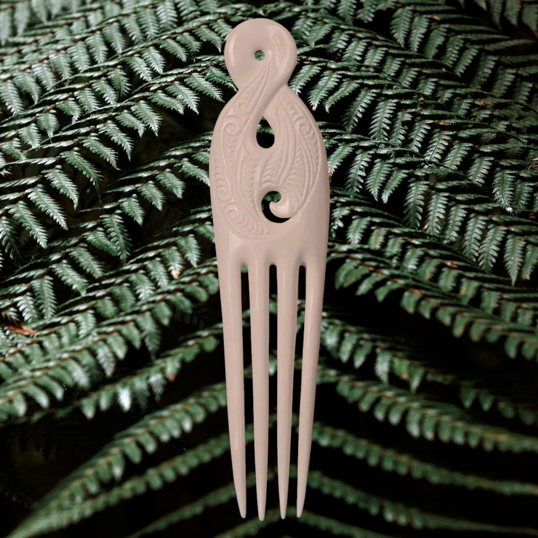 Bone Double Twist Heru - Extra Large