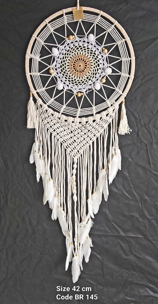 Dreamcatcher White Crochet