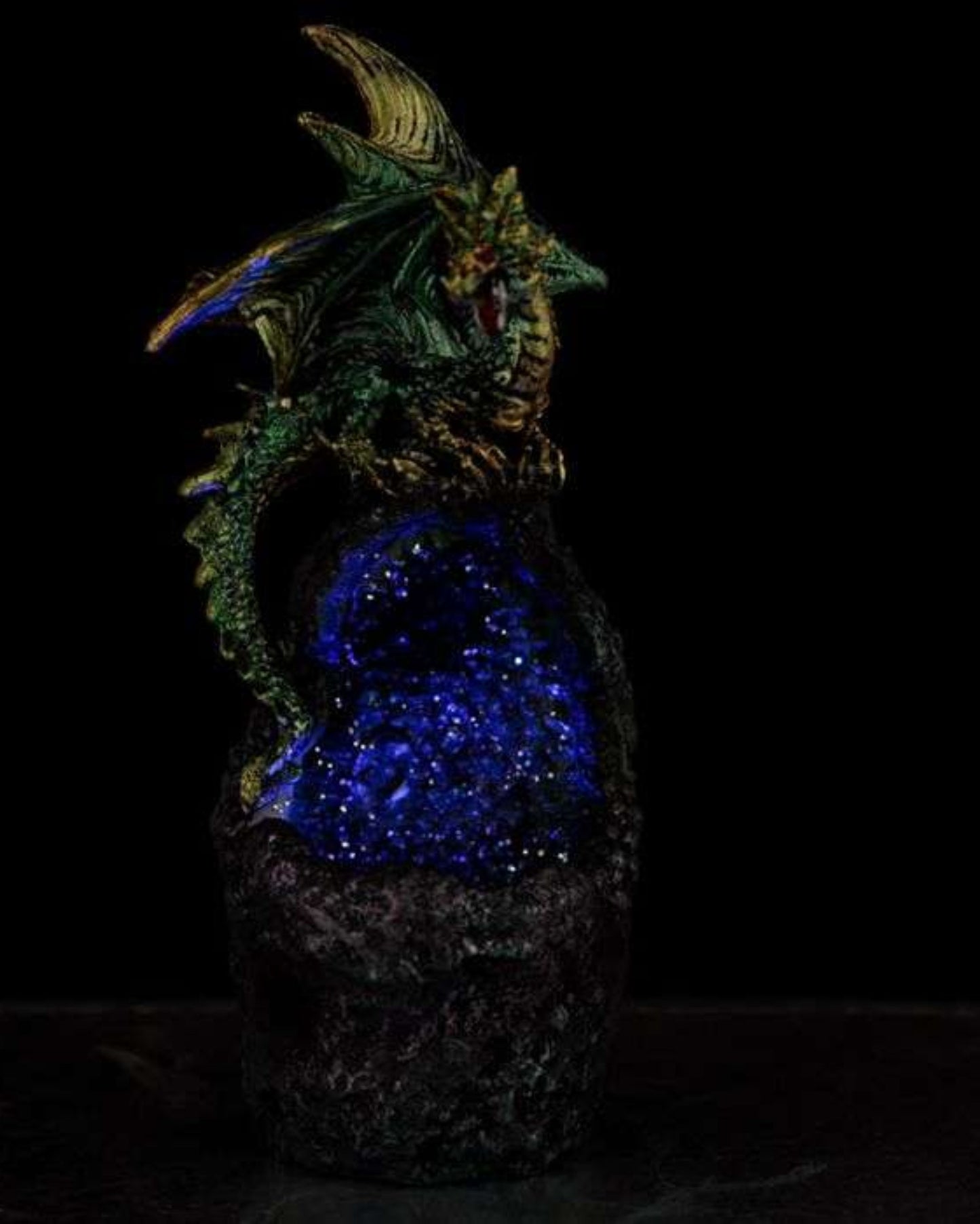 Dark Legends Crystal Cavern LED Dragon