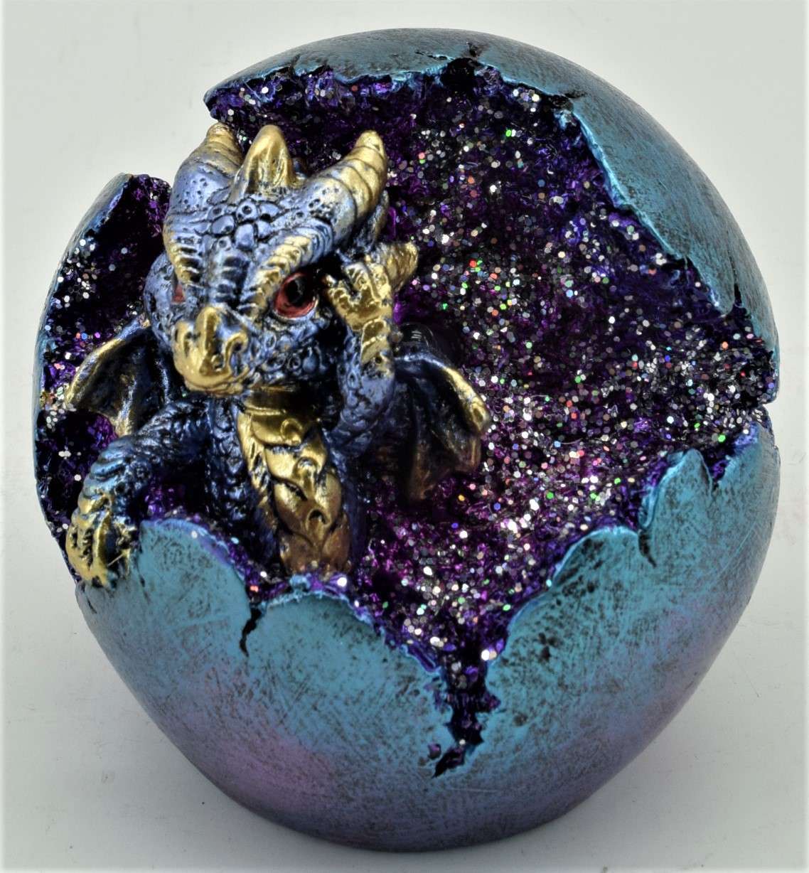 Dragon In Crystal Ball with LED