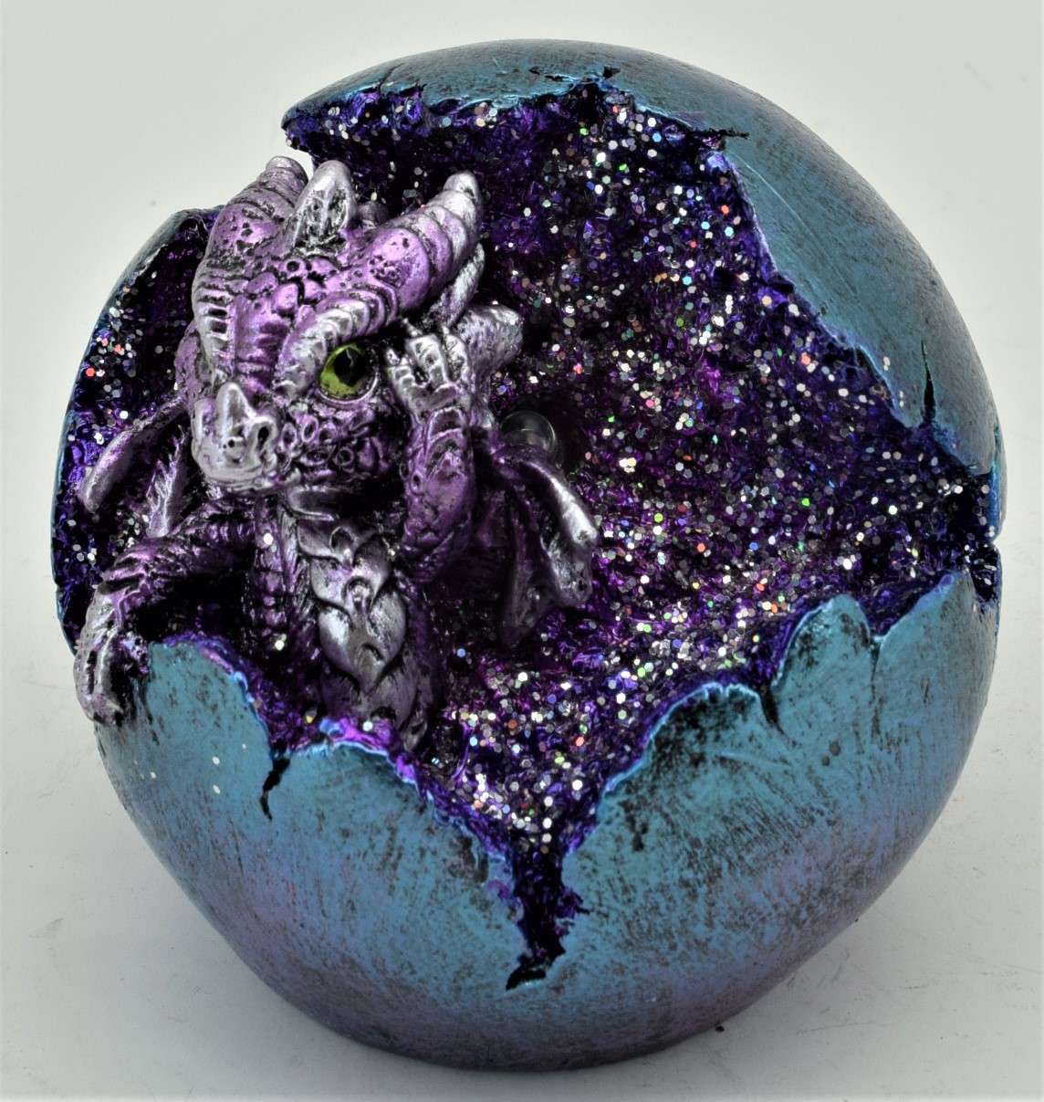 Dragon In Crystal Ball with LED