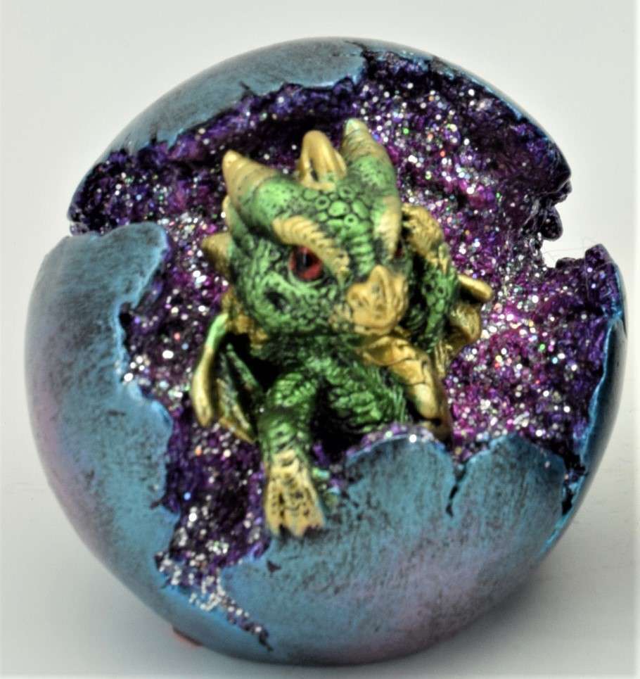 Dragon In Crystal Ball with LED