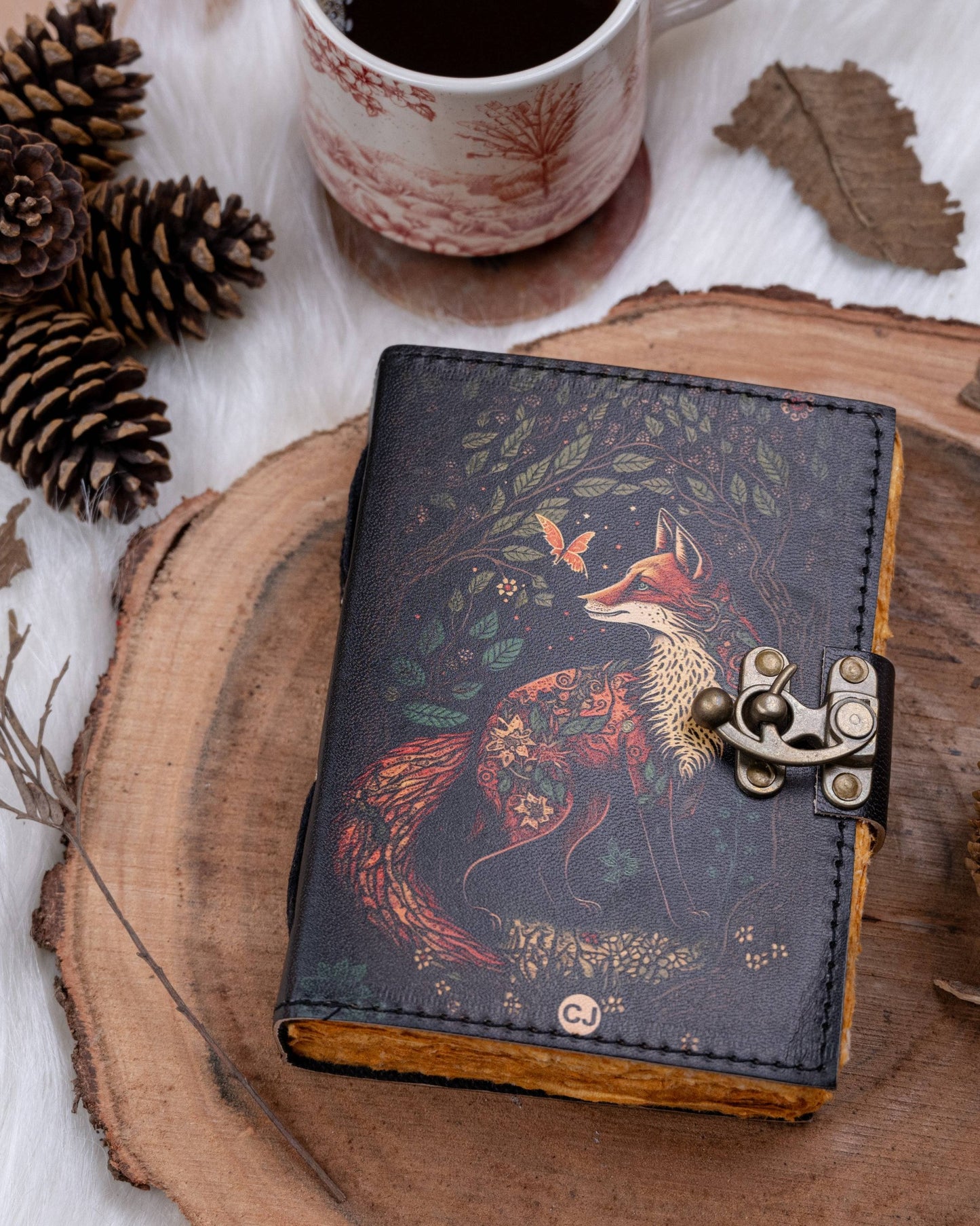 Traveler Leather Journal Vintage Pages with Fox Print