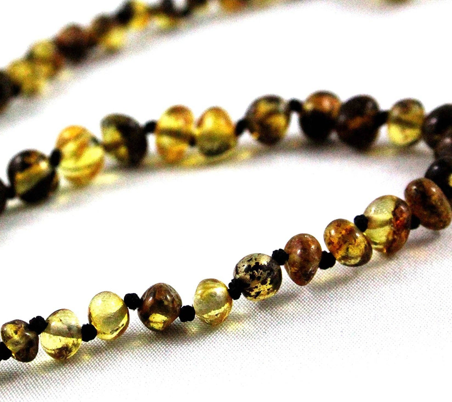 Olive-Circle-11 inch Amber Necklace