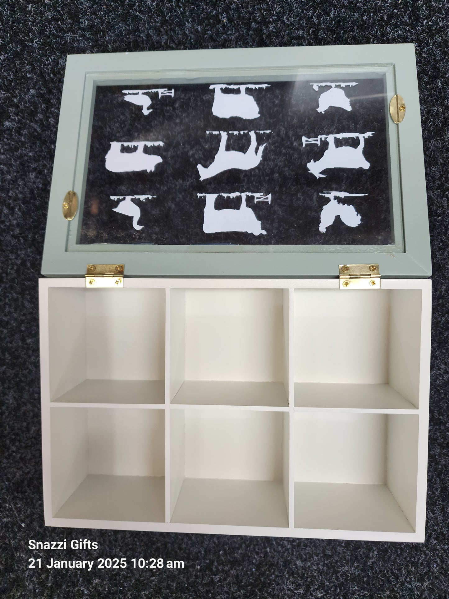 Country Life Tea Box