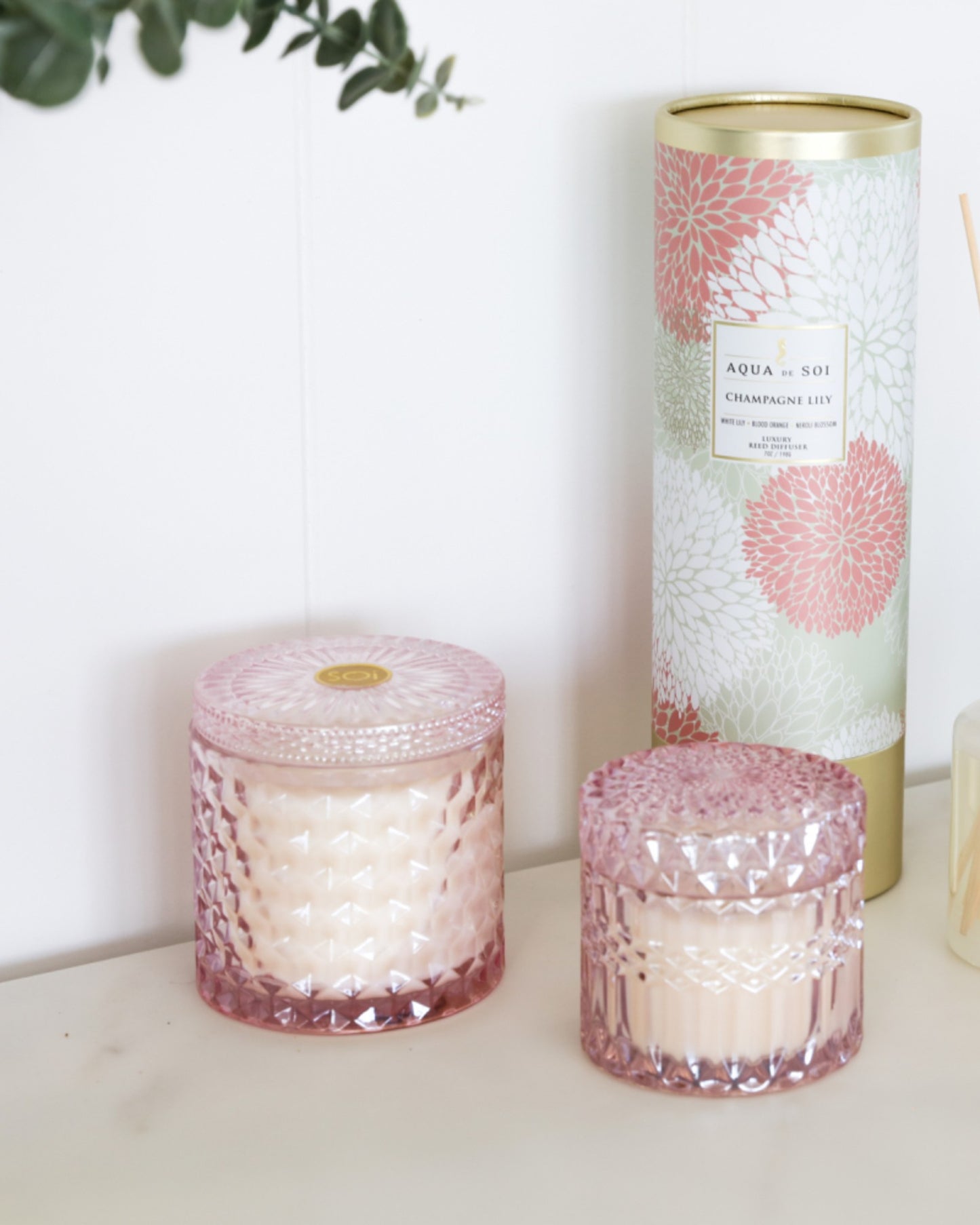 Champagne Lily Petite Shimmer Candle 8oz