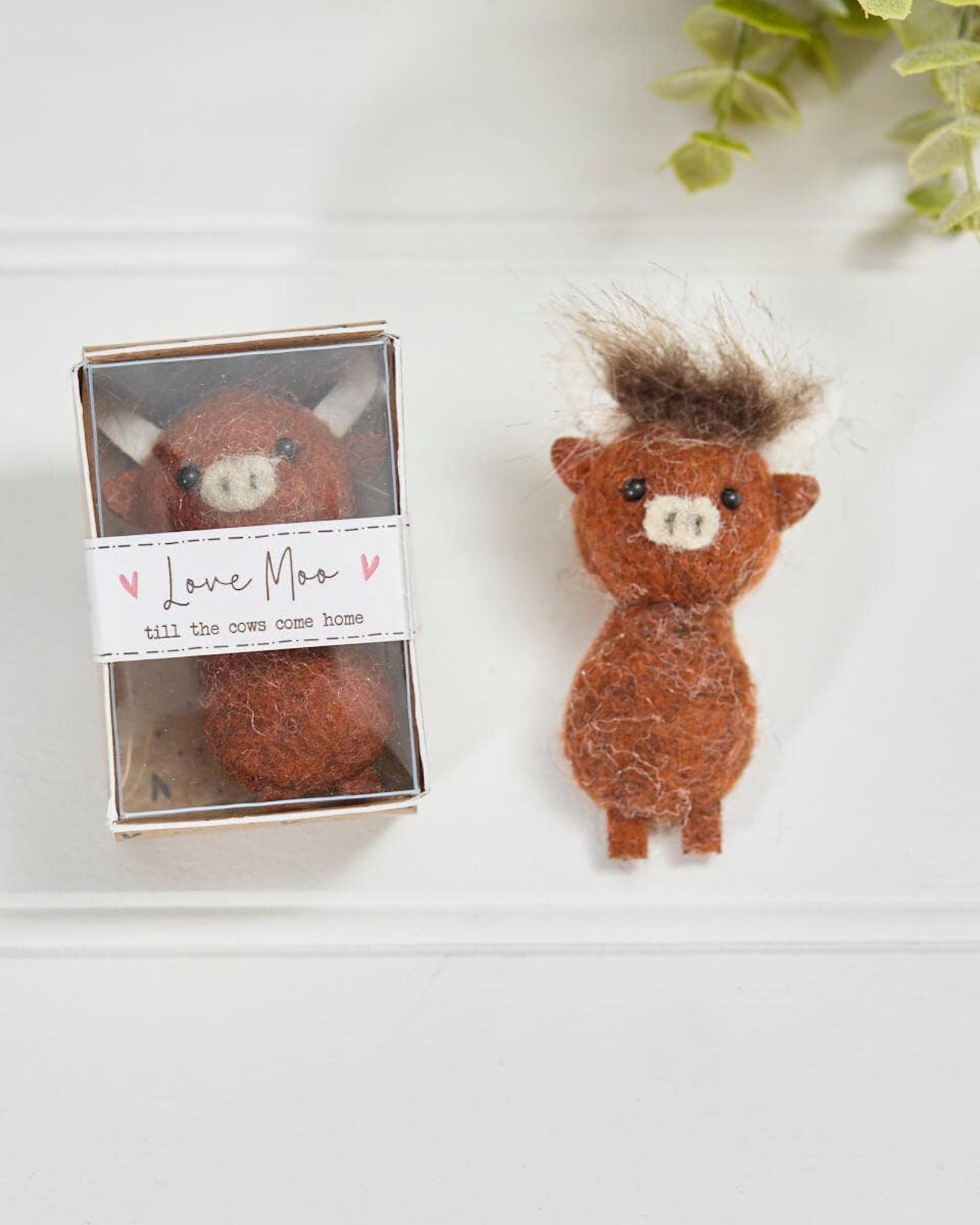Tiny World - Highland Cow Keepsake