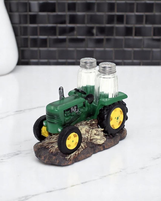 Tractor Salt & Pepper Set