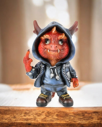 17cm Stand Hooded Vampire Dragon