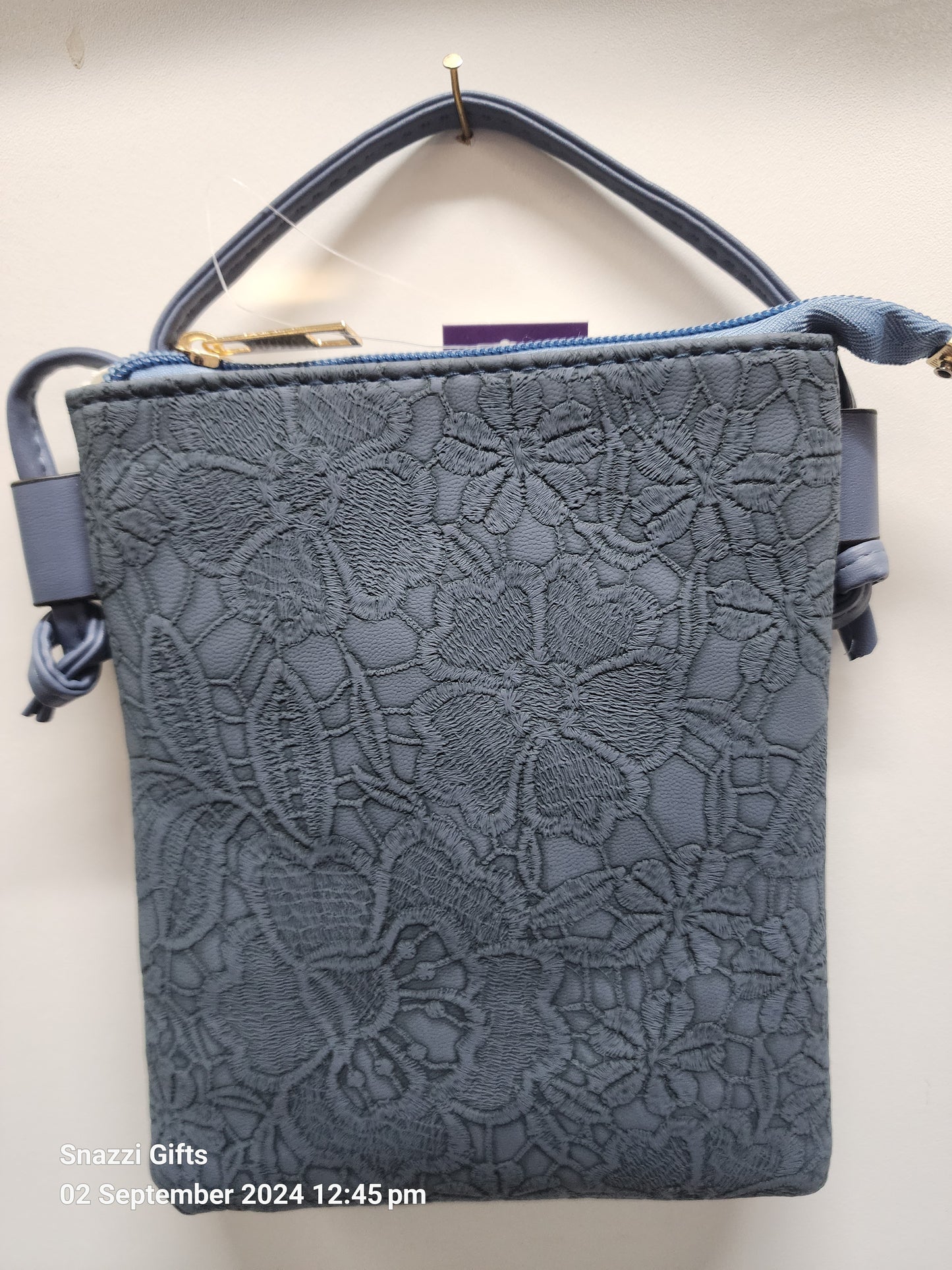 Lace emboss Phone Bag Denim