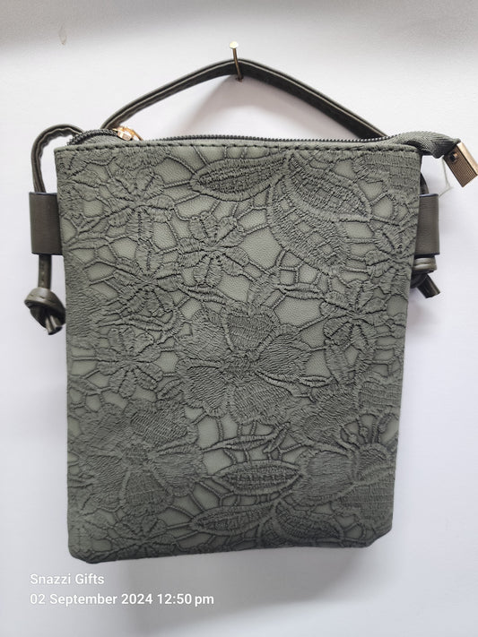 Lace emboss Phone Bag Olive