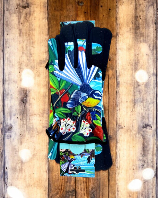 Gardening Gloves - Fantail Birds on Coast