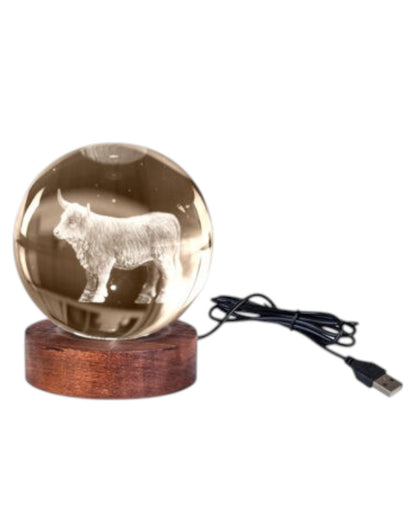 Highland Cow 3D Crystal Ball Lamp