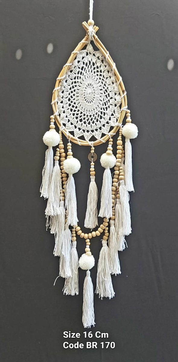 Dreamcatcher Teardrop White Crochet