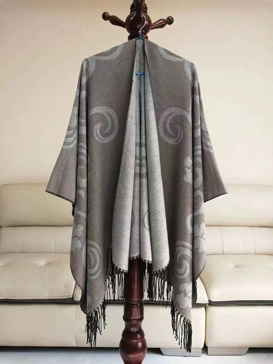 Cape with curls design Grey