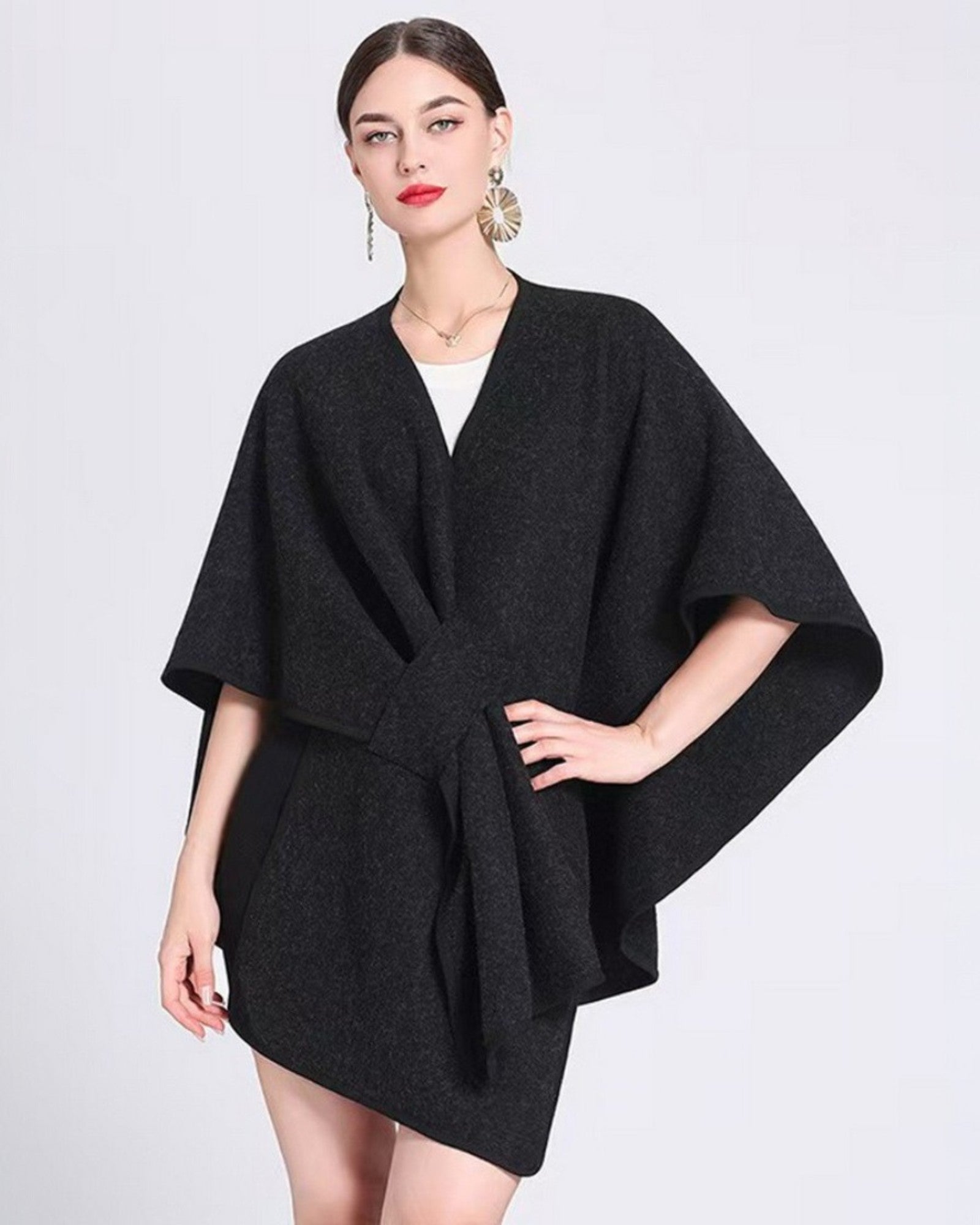 Davina Cape with pull through - BLACK – Snazzi Gifts