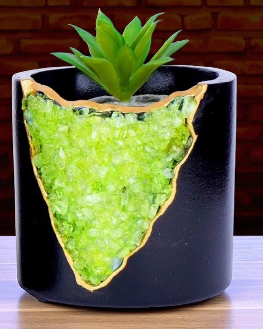 Peridot Crystal Planter 4"