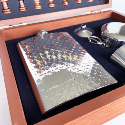 Deluxe Silver Hip Flask and Chess Set