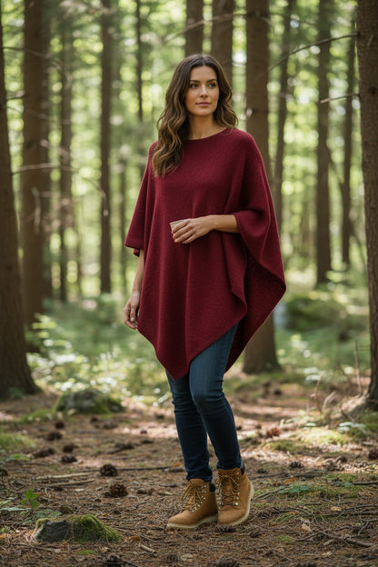 Poncho with ribbed edge - RED