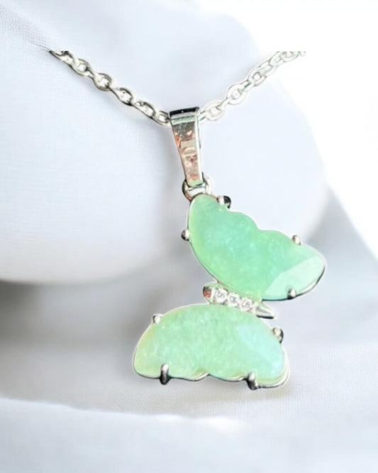 Pendant, Butterfly, Aventurine