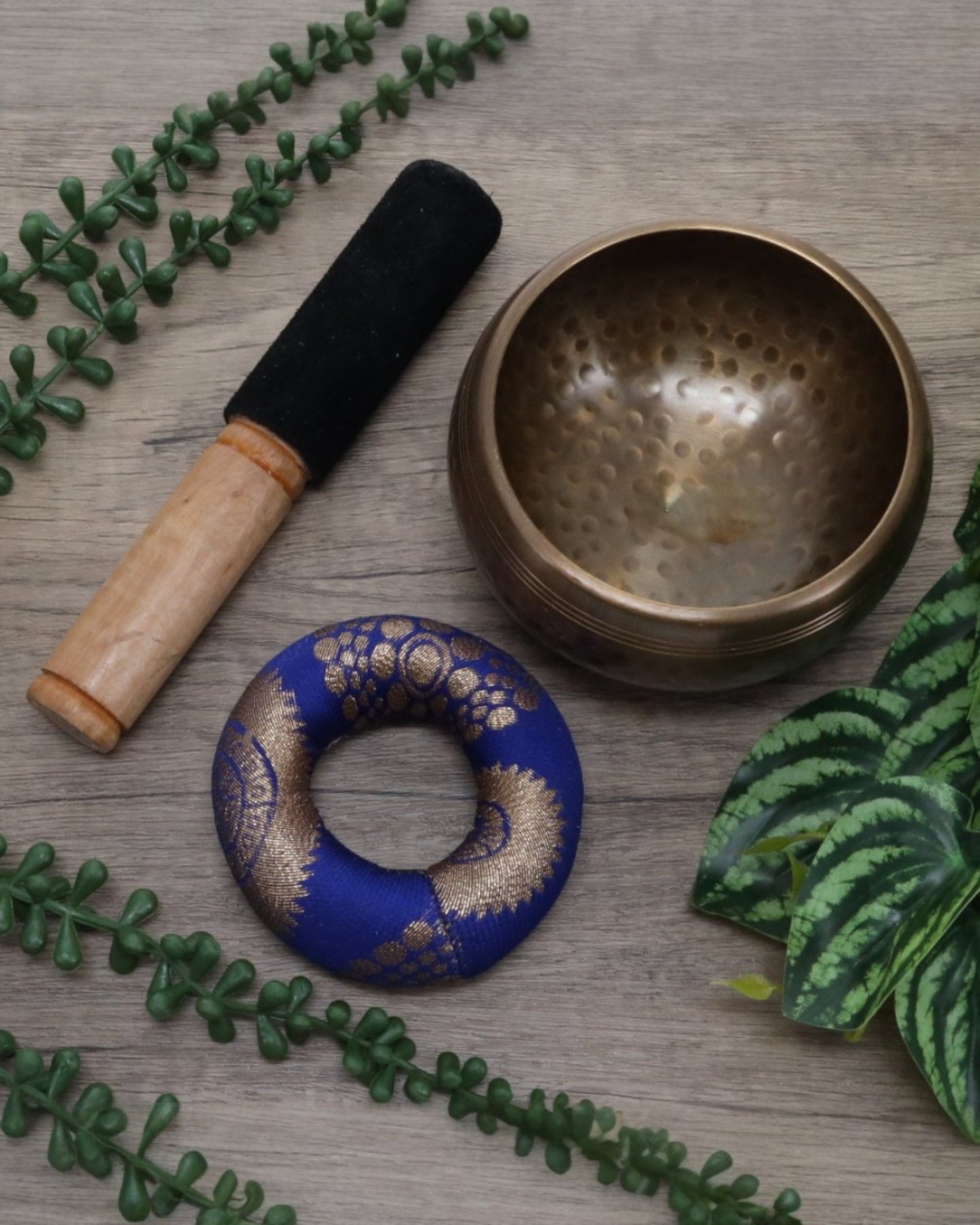 SINGING BOWL - Brass Hammered Antique 10cm