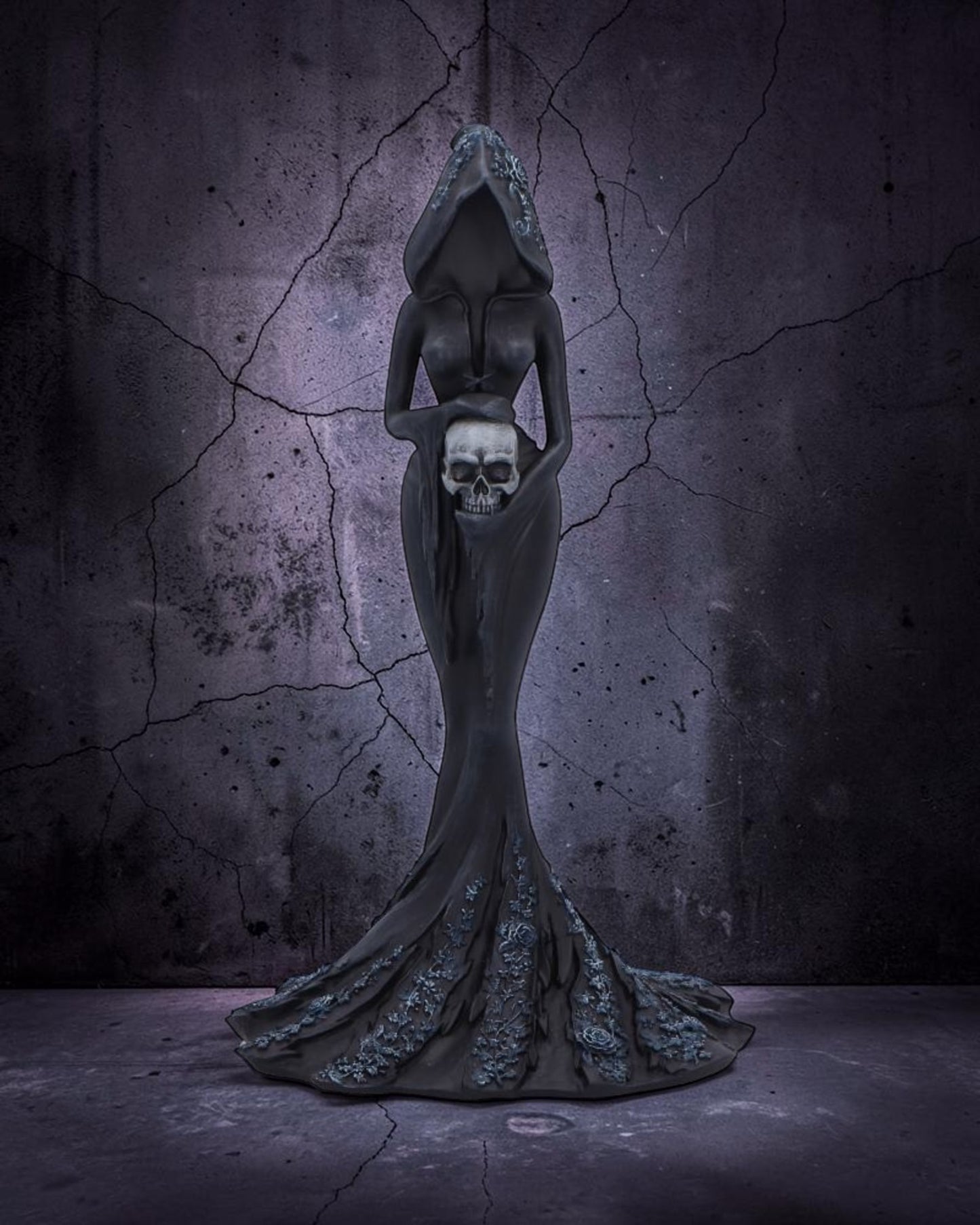 Femme Fatale – Keeper