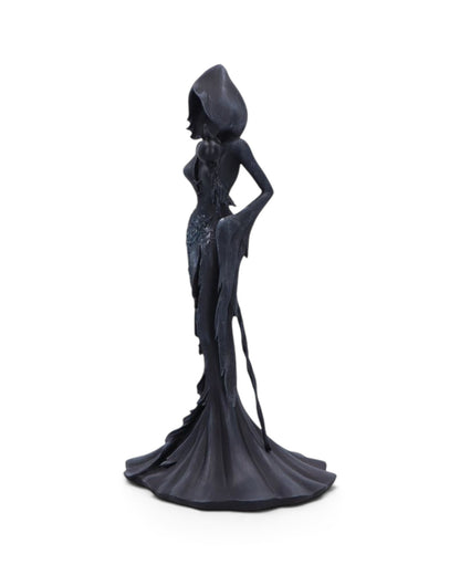 Femme Fatale – Seer