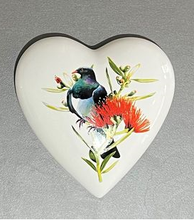 Native Bird with Pohutukawa Ceramic Hearts