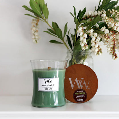 WoodWick Hemp & Ivy Medium